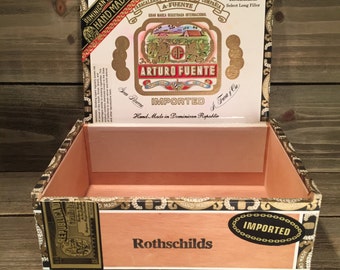 Vintage (1990's) Arturo Fuente Rothchilds Wooden Cigar Box