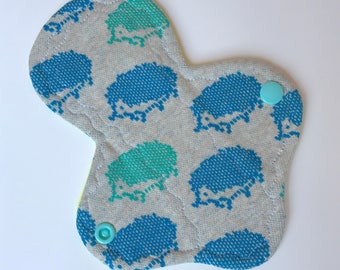 6.75" *narrow* Reusable Menstrual Pad, light