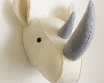 Animal Head Wall Decor elephant / felt animal head / wall decor / baby room / safari Animal Head Wall Decor elephant / felt animal head / wall decor / baby room / safari