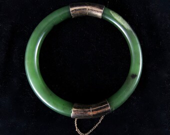 Natural green jade bangle