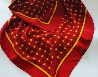 Bawag P K vintage scarves