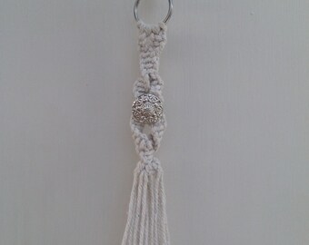 Macrame keyring with vintage button detail