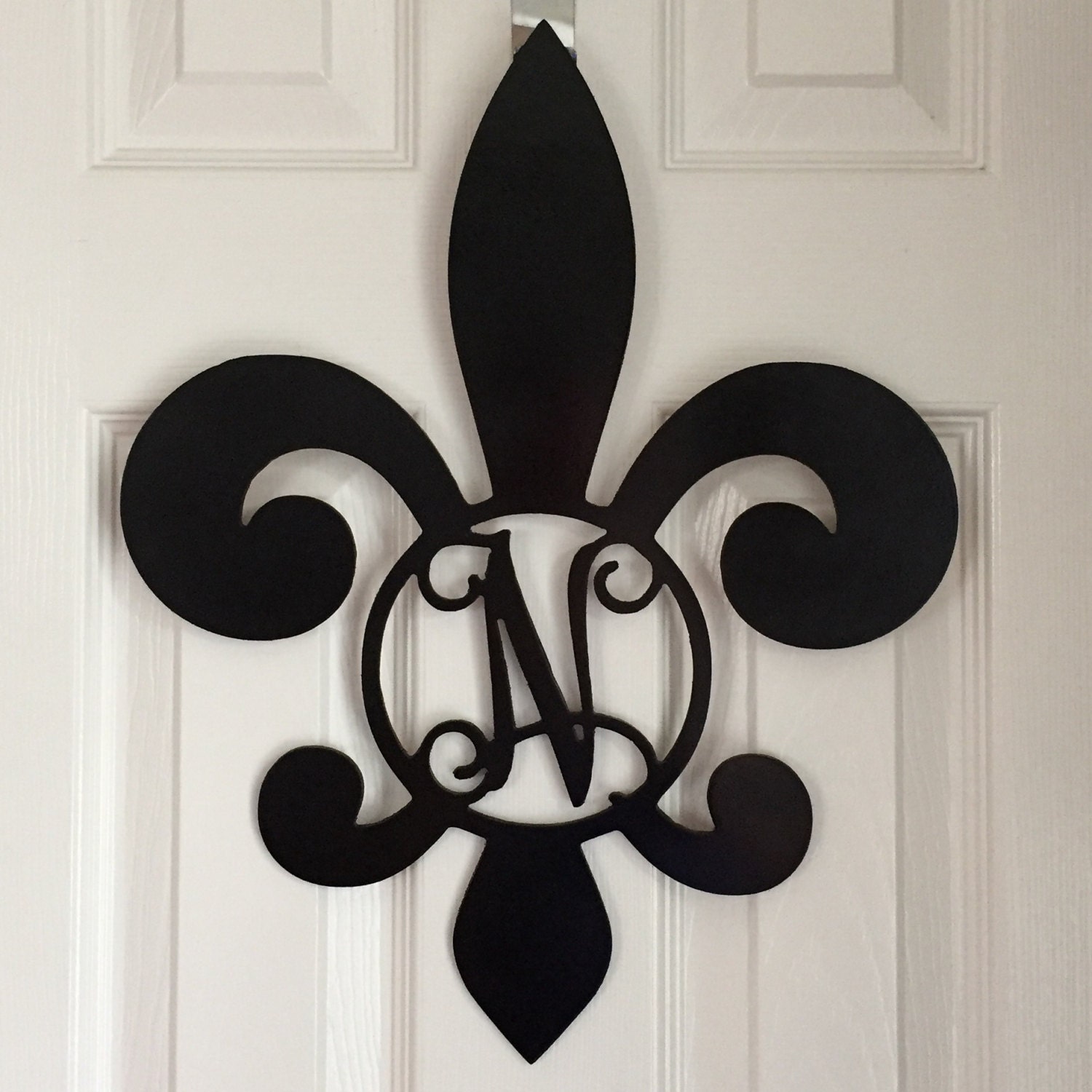 Monogram Fleur De Lis Door Hanger - NOLA Door Hanger - New Orleans Door Decoration - Black Fleur De Lis Wreath - Louisiana Door Hanger