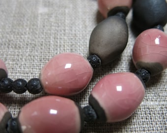 Raku Beads Beaded Necklace, Pink olive-shaped beads