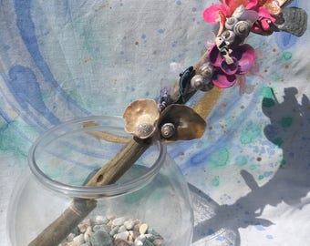 Bright reef sea sceptre
