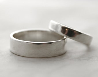 Smooth polished sterling silver ring set, Handmade wedding rings, Matchinng wedding bands, couples rings, mens wedding ring, womens ring