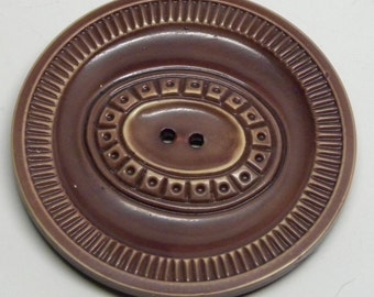 Rare XL Carved Buffed CELLULOID BUTTON Cafe Au Lait Mocha Brown Art Deco 1 7/8 " 49 mm Mint!