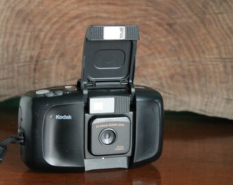 Kodak 35mm camera working
