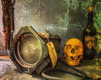 Industrial Spot Light / Stage Light / Theater Lifht / Work Light / Industrial Lighting / Desk Lamp / Industrial Chic