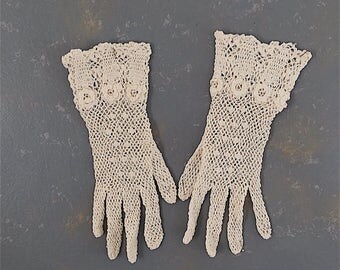 gloves lace crochet