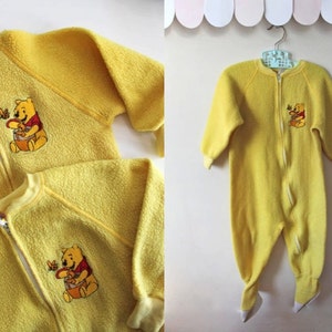 vintage toddler pjs - POOH footed pajamas / 5T