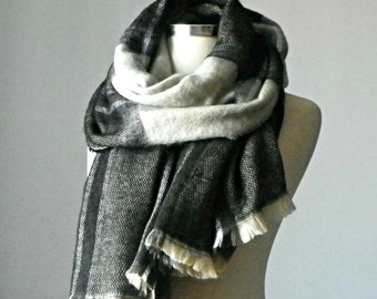 Blanket Scarf, Plaid Blanket Scarf, Tartan Scarf, Over Sized Blanket Scarves
