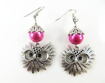 Owl face earrings in pink
