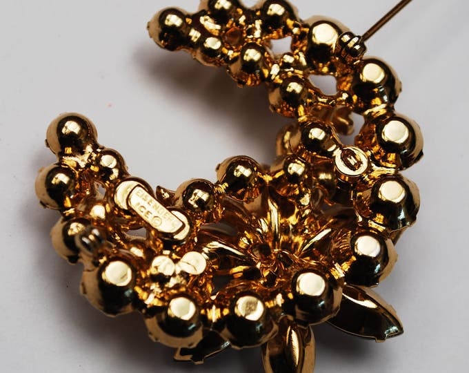 Eisenberg Ice Rhinestone Brooch - Crescent Flower -gold plated - champagne - Signed - floral pin