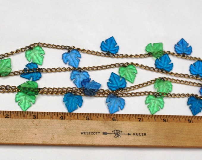 Blue Green Leaf Necklace - Lucite Plastic - grape leaf - gold tone chain - Turquoise