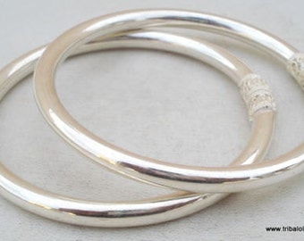 Traditional Design Sterling Silver Bracelet Bangle Pair