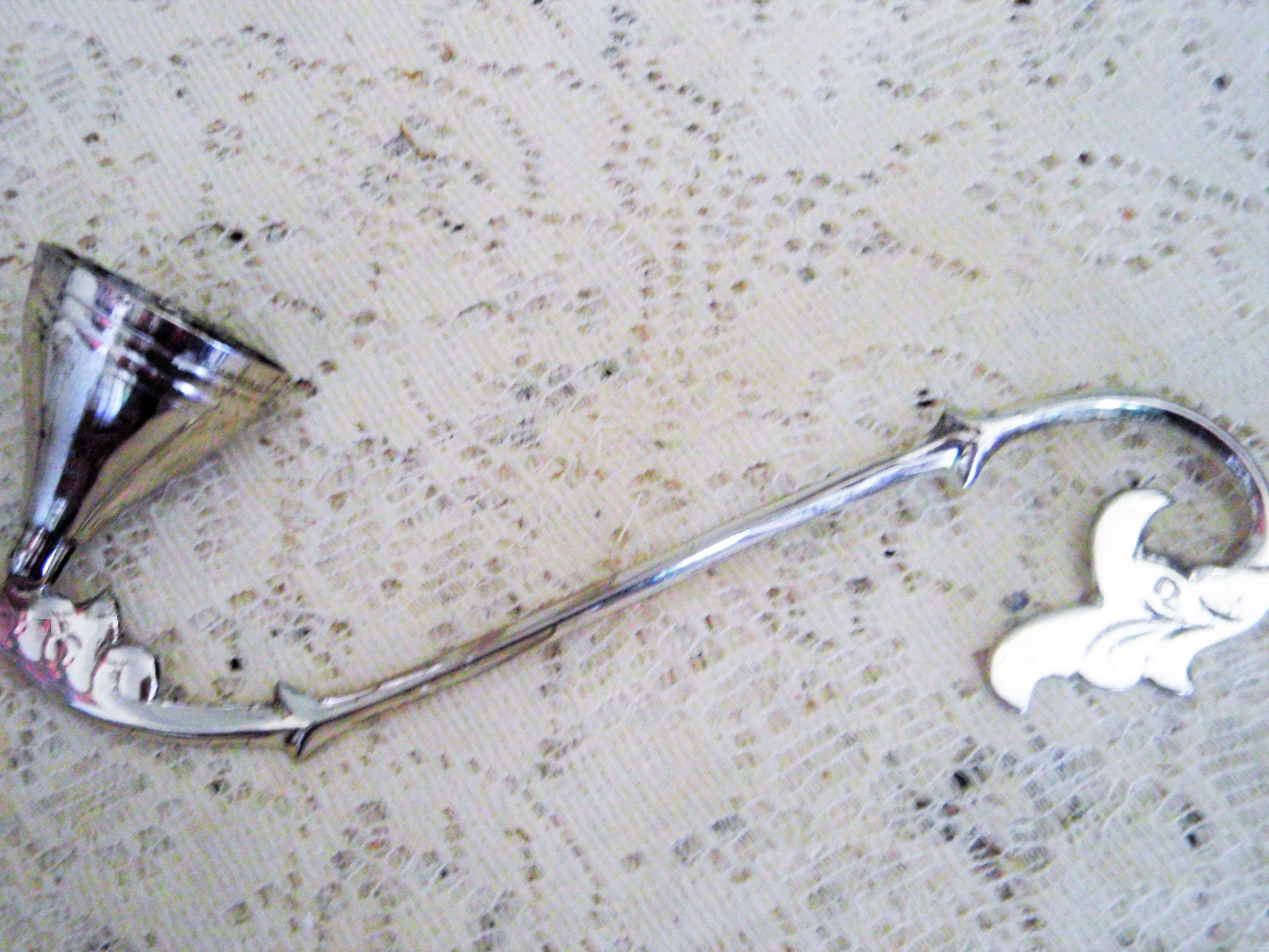 Silver Candle snuffer Heavy silver plate candle snuffer with