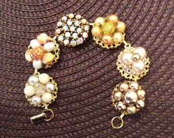 Elegant Vintage Earring Bracelet