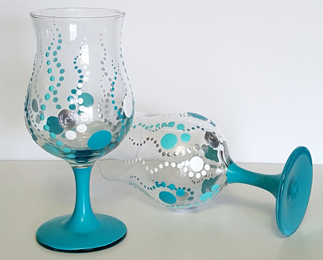 Hand painted drinking glasses set of 4 turquoise dots water