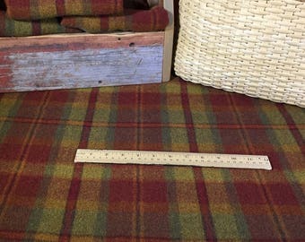 PrimitivesByCarolRae Primitive Rug Hooking by PrimitivesByCarolRae