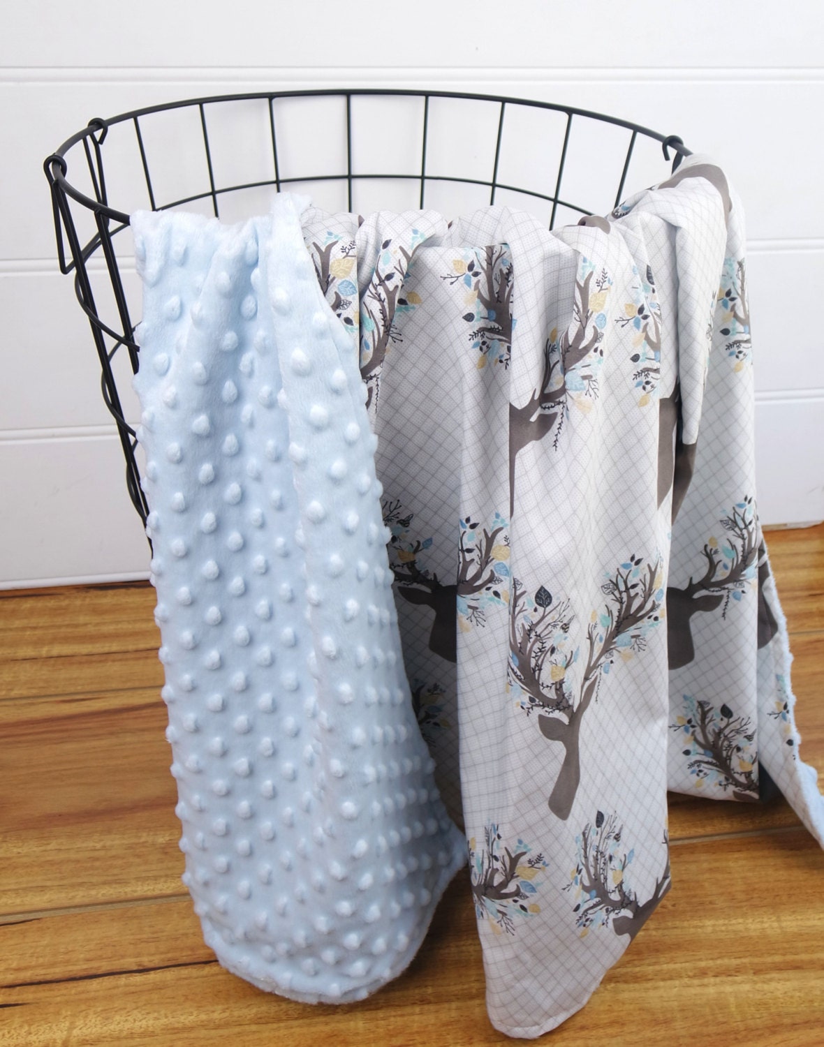 Baby Blanket with Blue Deer Head and Blue Minky backing