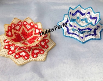 2 patterns doilies and beaded Bowls