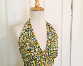 CLOSET MOD Floral 70's Halter top