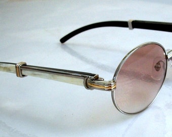Vintage Oval Sunglasses Buffalo Horn White/Black Silver Frame Made in France Light Oval Lens Beige color for Men only! Large. Great look