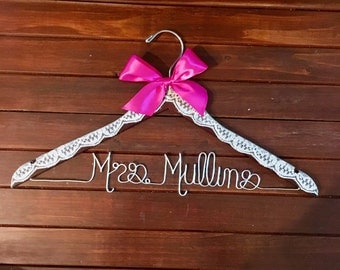 Lace hanger. Wedding hanger. Bridal Hanger. Vintage Bridal Hanger. Lace wedding dress hanger. Bridal shower Gift. Engagement gift. Accessory
