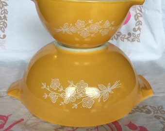 Vintage Pyrex Cinderella Bowls Pyrex Butterfly #P122106-10