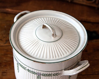 1930s French Enamel Stock Pot - BB Frères Torseine - Country Decor - Free Shipping Within the USA