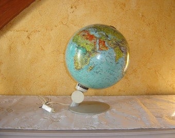 Scan globe A/S Danmark Havdrup . Earth map. Globe terrestre. Vintage 70's. Danemark