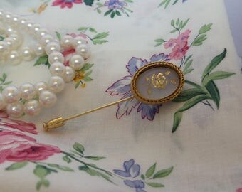 Vintage Gold Tone Etched Rose Stick Pin