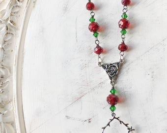 Snow White Fairytale Necklace by MinouBazaar
