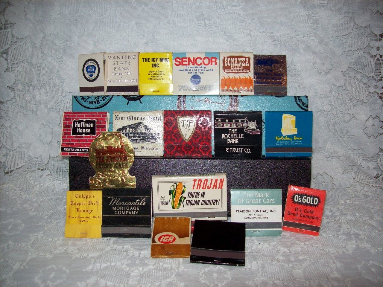 Vintage Assorted Matchbooks Advertising Collectibles All for 7