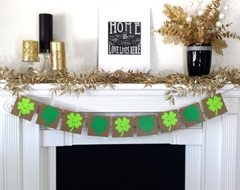 Shamrocks / St. Patricks Day / Irish Sign / Decoration Banner / Happy St Patricks Day Banner / Mantel Decorations / Photo Prop / Clover