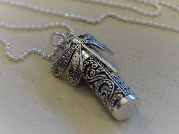 remembrance jewelry for ashes