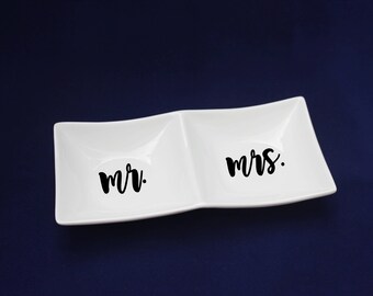 Mr and Mrs Double Ring Dish, Engagement Gift, Wedding Ring, I Do, Wedding Gift, Jewelry Tray, Ring Bowl, Ceramic Plate, His and hers,