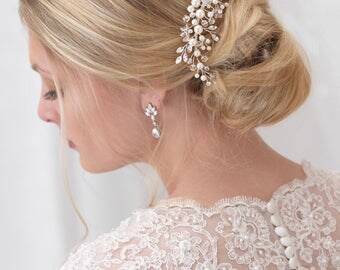 Pearl Bridal Comb, Floral Wedding Comb, Bridal Hair Comb, Wedding Hair Comb, Crystal Hair Comb, Pearl Hair Comb, Bridal Headpiece ~TC-2293