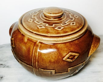 USA Monmouth Bean Pot Ceramic Cookie Jar