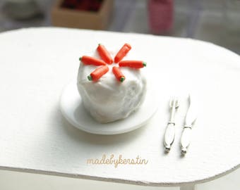 Miniate Carrot Cake, Dollhouse food, Miniature cake, Doll food, Dollhouse cake, 1:12 cake, - Dollhouse miniature food, 1/12 scale