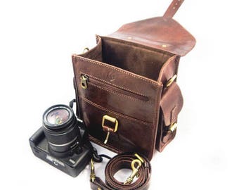 LEATHER CAMERA BAG