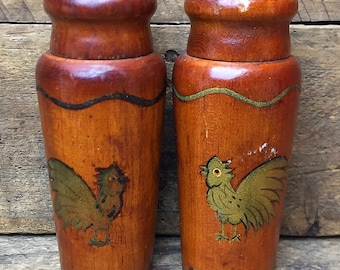 Vintage Wooden Rooster Salt and Pepper Shakers - Woodpecker Woodware Japan