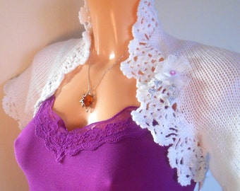 Crochet/knit bolero, White knit bolero with crochet lace border,Crochet shrug, Summer clothes, Wedding shrug, Gift for her