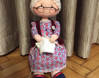 Handmade doll - cloth doll- knitting grandma doll - Rag doll - Handmade fabric doll - Rag doll with accesoires
