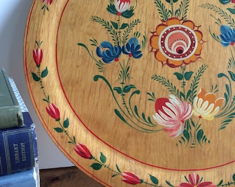 Vintage Scandinavian rosemaled painted wooden plate