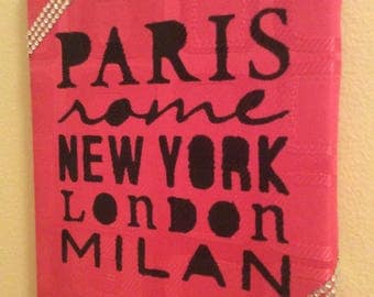 World Traveler Glamour Hanging