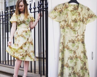 Vintage 1960s Leaf Print Tea Dress - UK Size 6/US Size 2