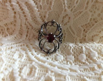 Vintage Garnet Filigree Ring