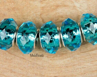 Large hole turquoise acrylic faceted bead,large acrylic beads,turquois large hole acrylic bead,large turquoise faceted bead,acrylic bead